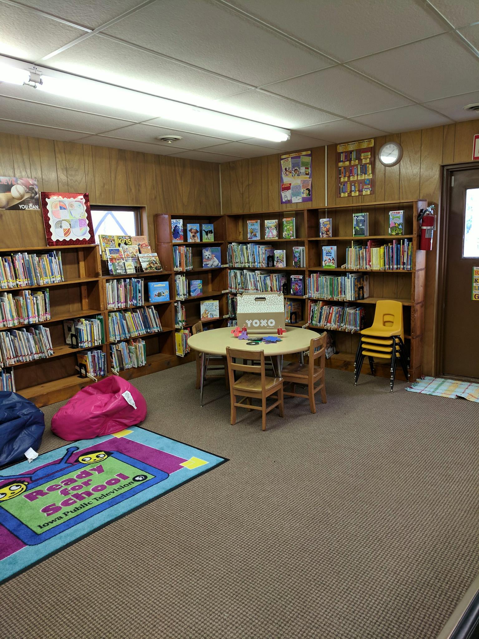 Photo of Havelock Public Library interior